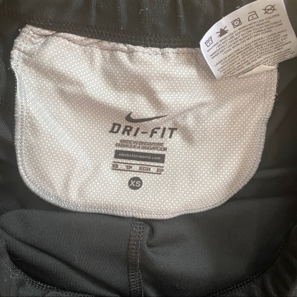 Nike Running Capri Crop Legging Dri-Fit Size XS - Picture 8 of 8